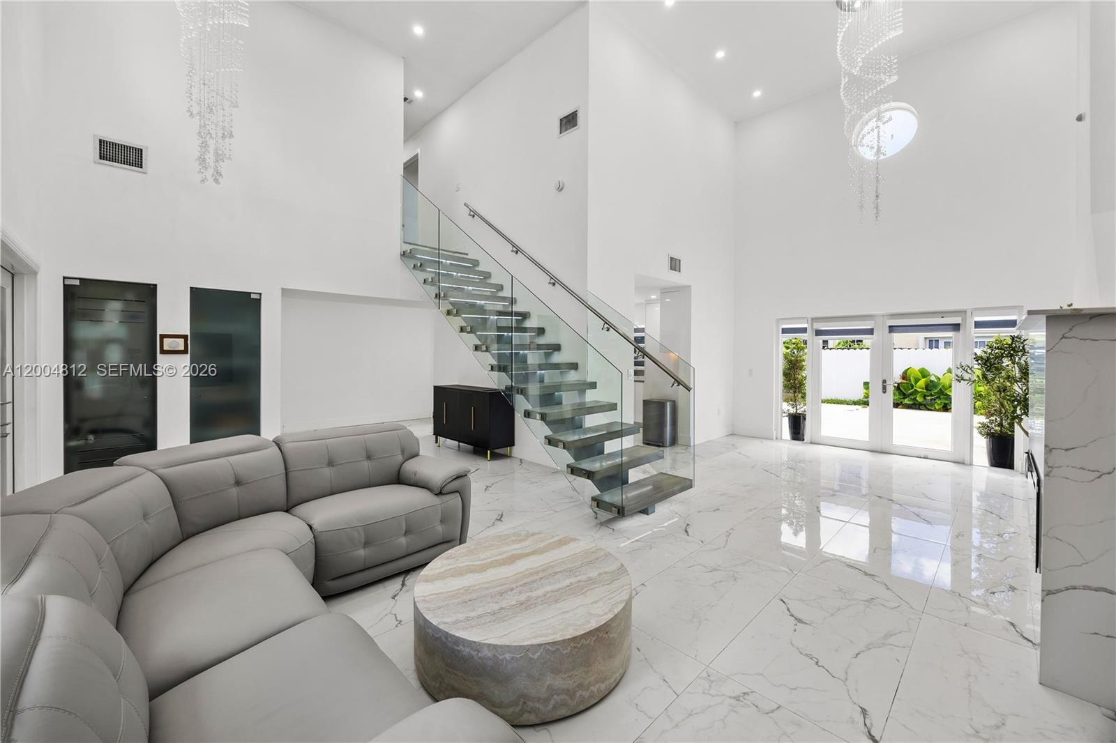 Real estate property located at 14446 95th Ter, Miami-dade, Panache Sec 1, Miami, FL