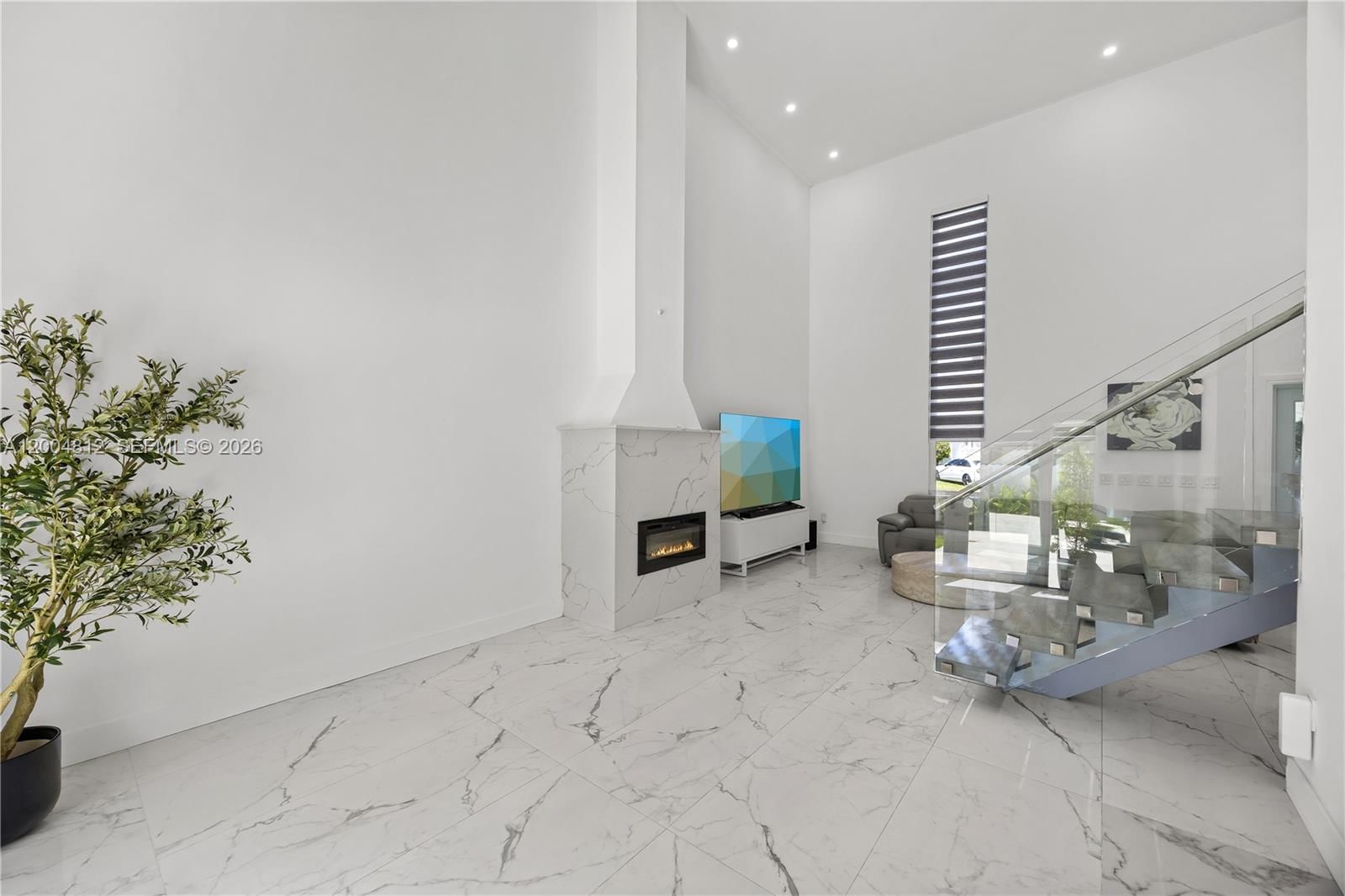 Real estate property located at 14446 95th Ter, Miami-dade, Panache Sec 1, Miami, FL