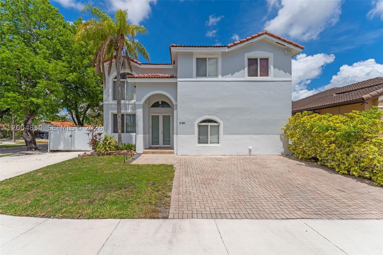 Real estate property located at 13891 39th Ter, Miami-dade, Bird Gardens Sub, Miami, FL