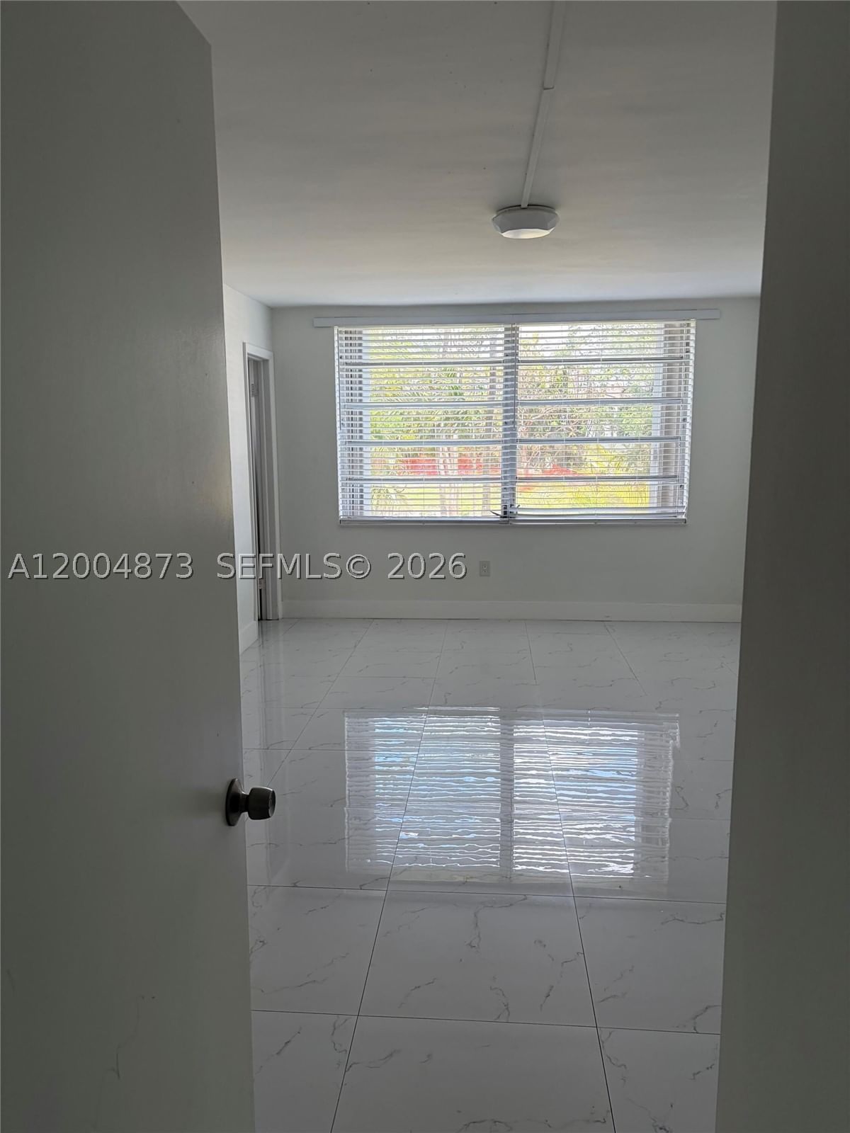 Real estate property located at 1401 191st St D201, Miami-dade, Rolling Green Condo D, Miami, FL