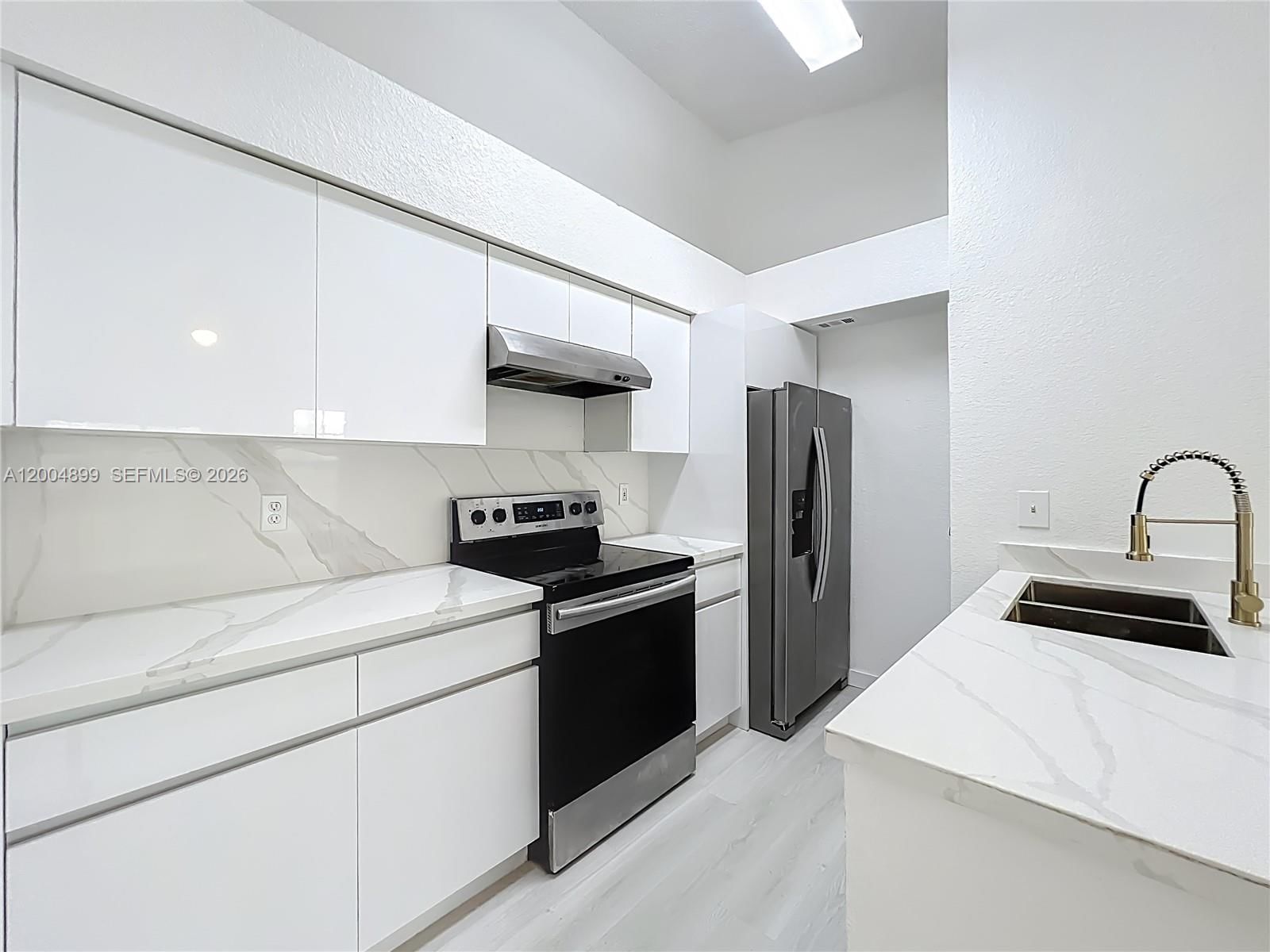 Real estate property located at 2225 Metropolitan Way #1225, Orange, Belmont/pk Central Condo, Orlando, FL