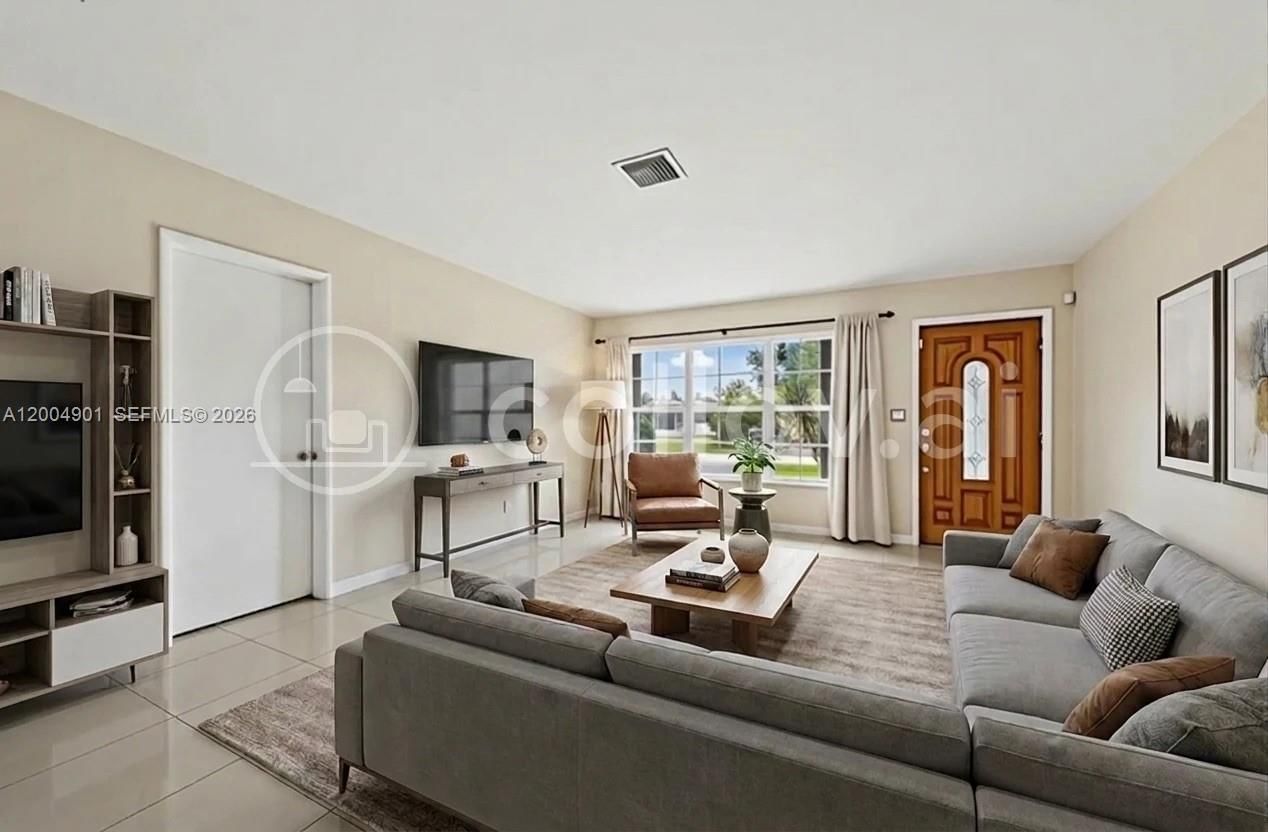 Real estate property located at 2210 57th Way, Broward, Breeze Haven No 2, Hollywood, FL