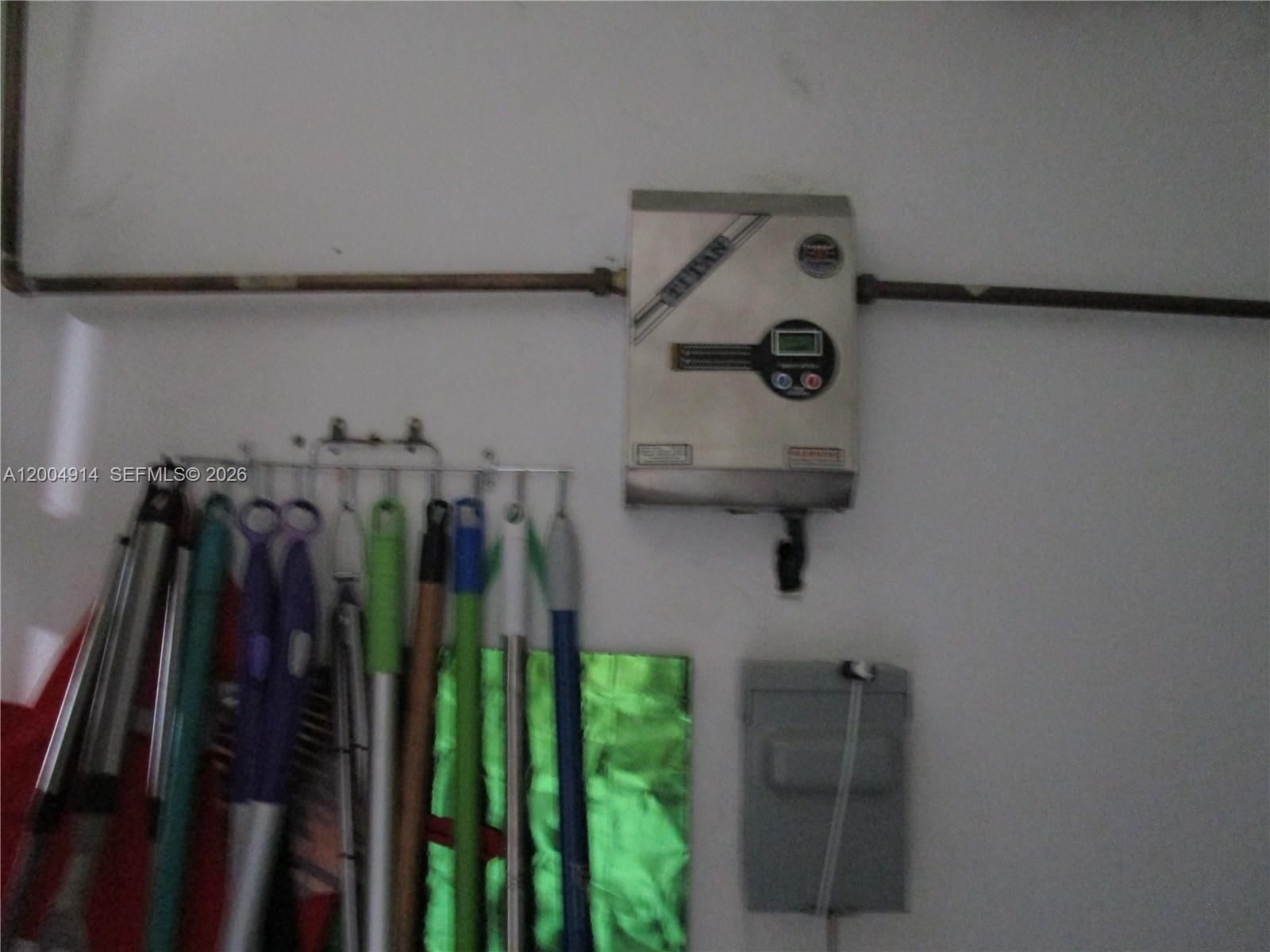 Real estate property located at 22100 122nd Ct, Miami-dade, Elero Subdivison, Miami, FL