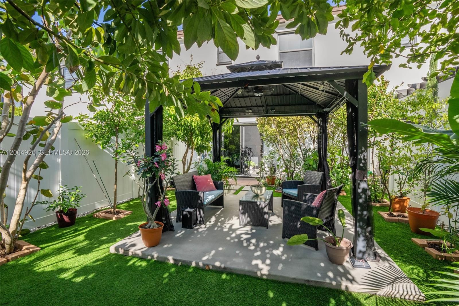 Real estate property located at 10964 32nd Ln, Miami-dade, Aquabella North Replat, Hialeah, FL