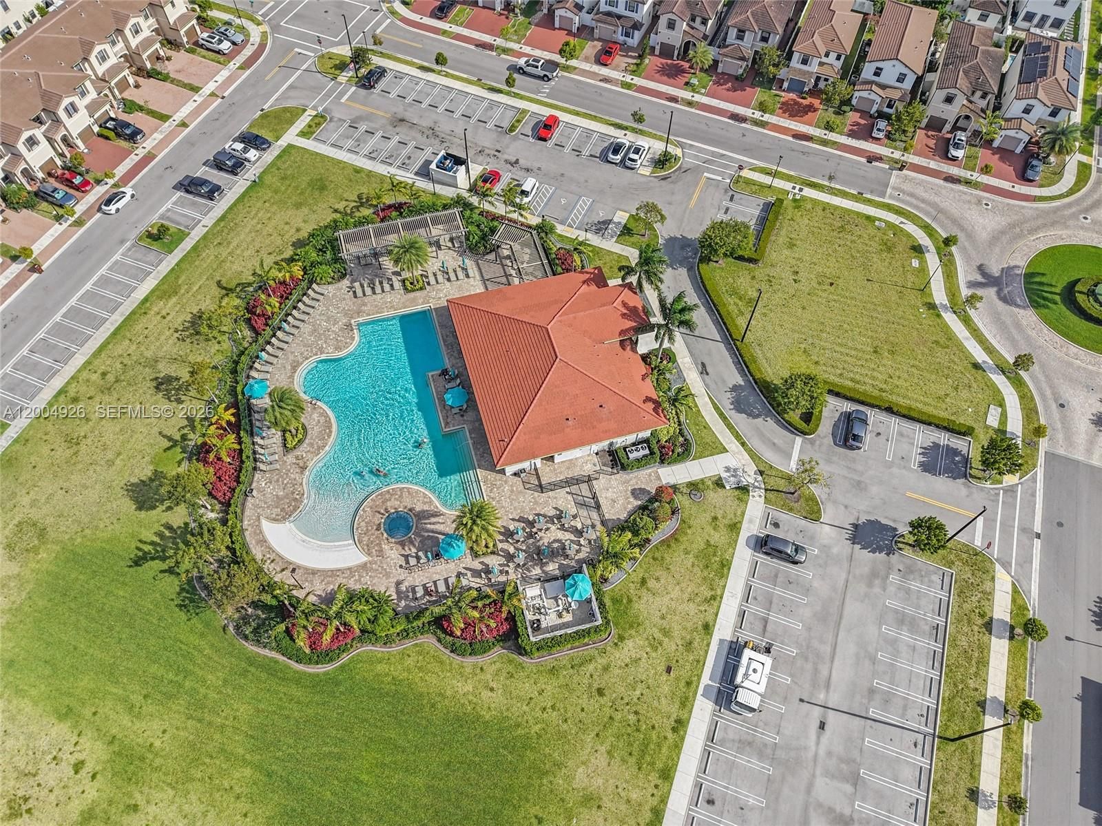 Real estate property located at 10964 32nd Ln, Miami-dade, Aquabella North Replat, Hialeah, FL