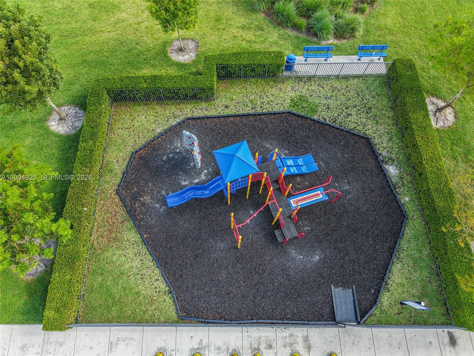 Real estate property located at 10964 32nd Ln, Miami-dade, Aquabella North Replat, Hialeah, FL