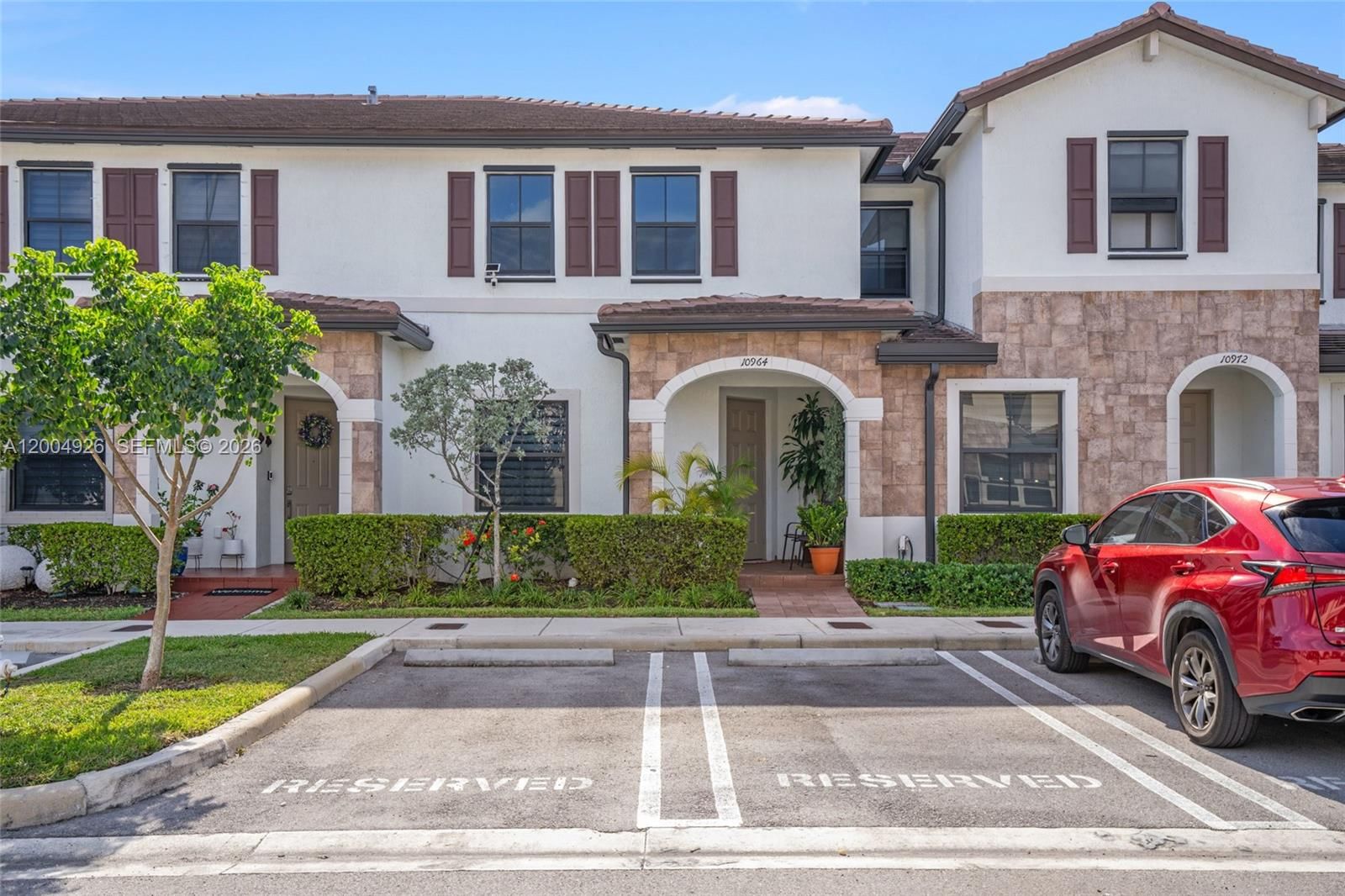 Real estate property located at 10964 32nd Ln, Miami-dade, Aquabella North Replat, Hialeah, FL