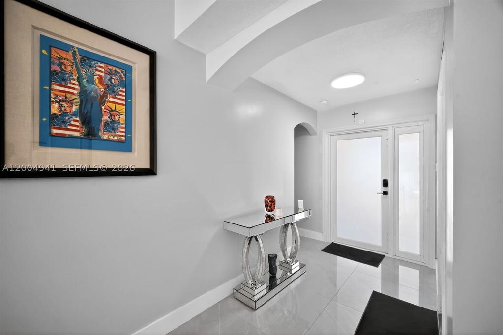 Real estate property located at 14471 136th Pl, Miami-dade, Silver Lakes West Amend, Miami, FL
