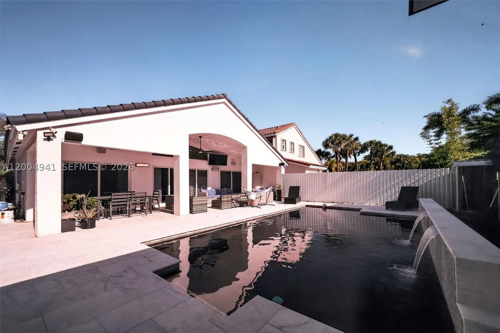 Real estate property located at 14471 136th Pl, Miami-dade, Silver Lakes West Amend, Miami, FL