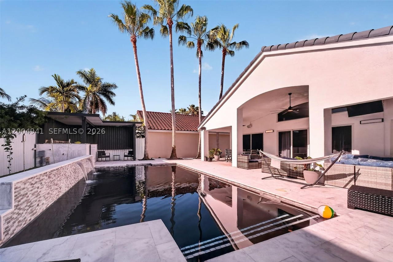 Real estate property located at 14471 136th Pl, Miami-dade, Silver Lakes West Amend, Miami, FL