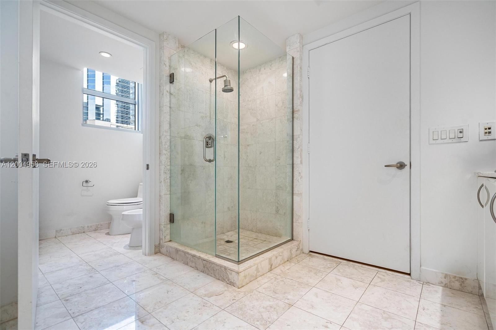 Real estate property located at 1331 Brickell Bay Dr #302, Miami-dade, Jade Residences At Bricke, Miami, FL