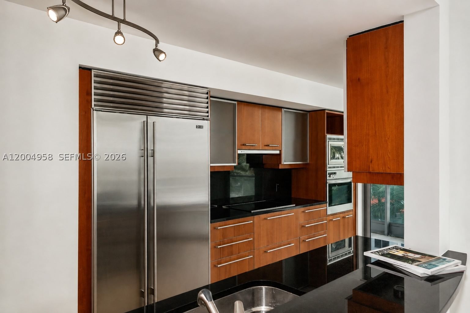 Real estate property located at 1331 Brickell Bay Dr #302, Miami-dade, Jade Residences At Bricke, Miami, FL