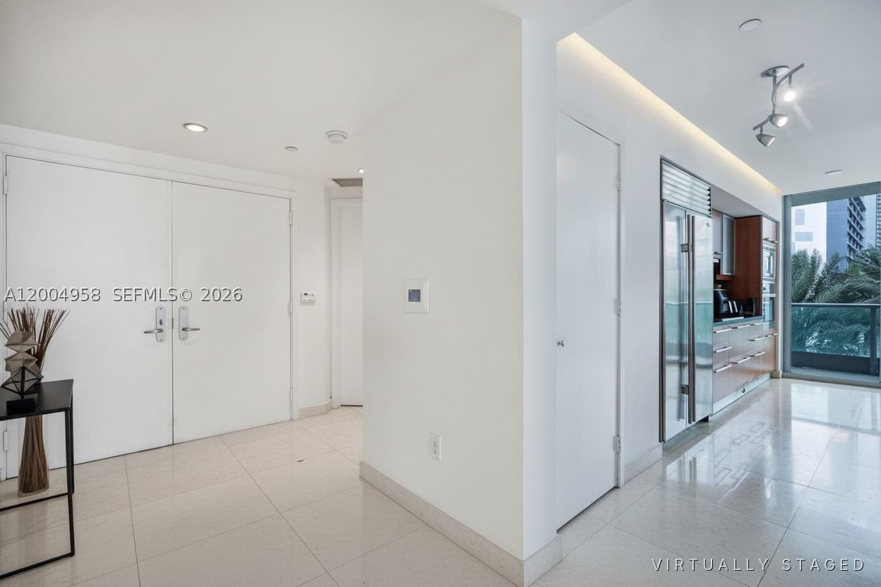 Real estate property located at 1331 Brickell Bay Dr #302, Miami-dade, Jade Residences At Bricke, Miami, FL