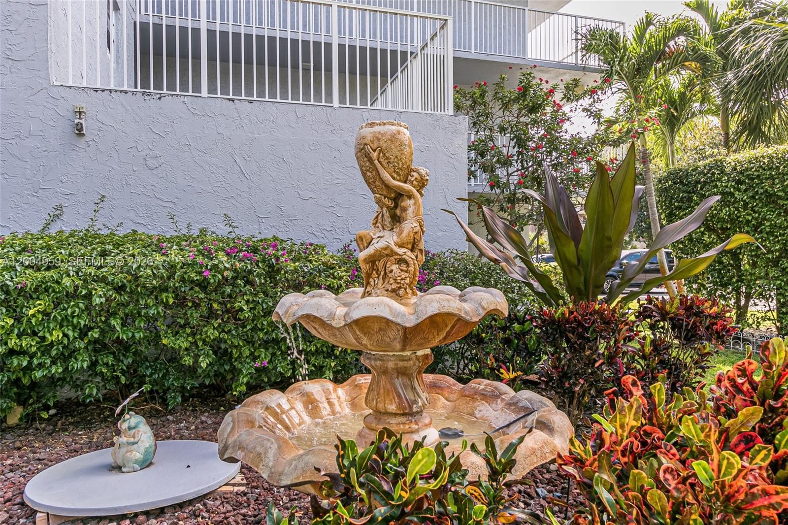 Real estate property located at 1402 80th Ave #302, Broward, Continental Village Condo, Margate, FL