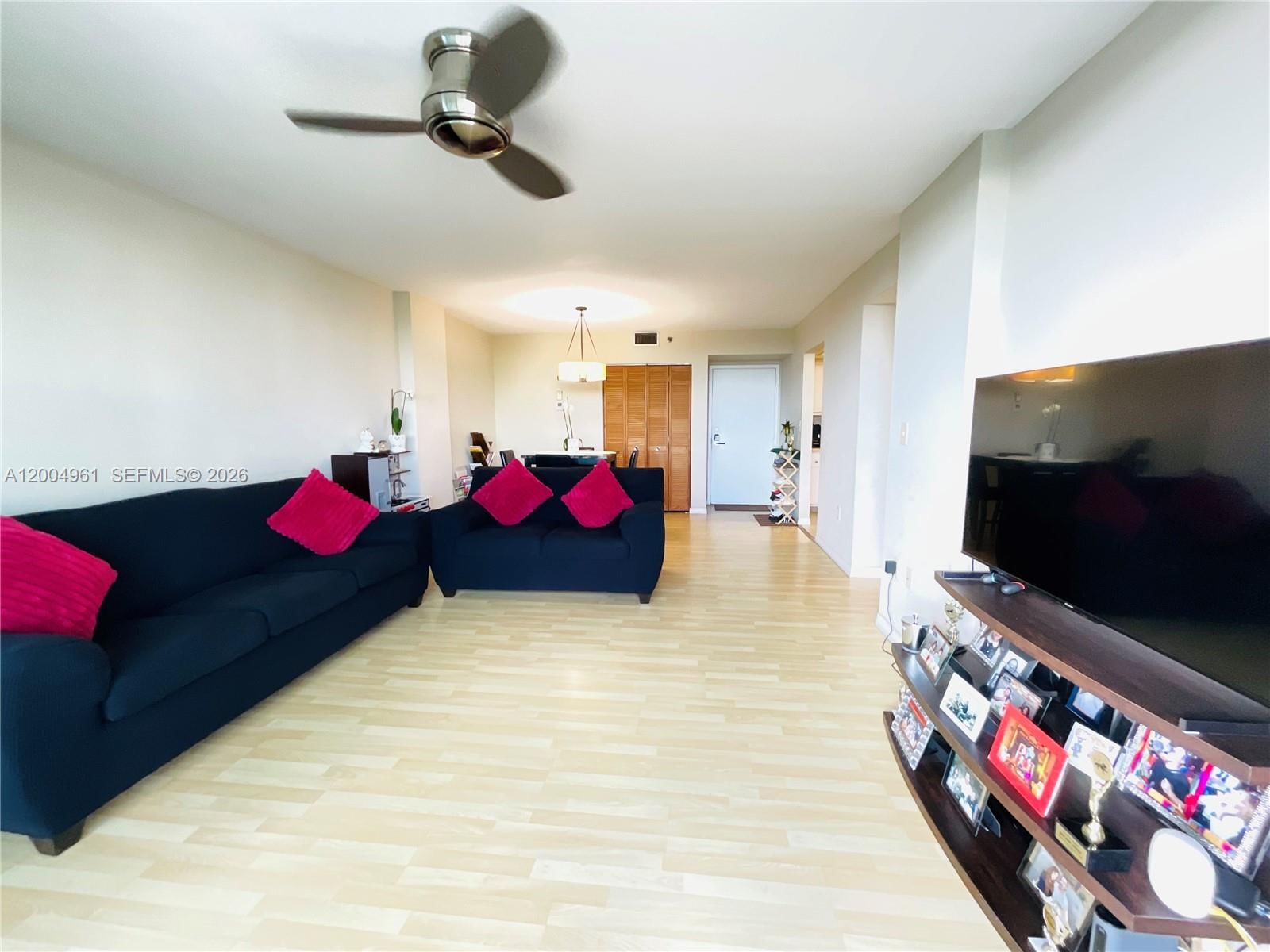 Real estate property located at 919 Hillcrest Dr #504, Broward, Hillcrest East No 20 Cond, Hollywood, FL