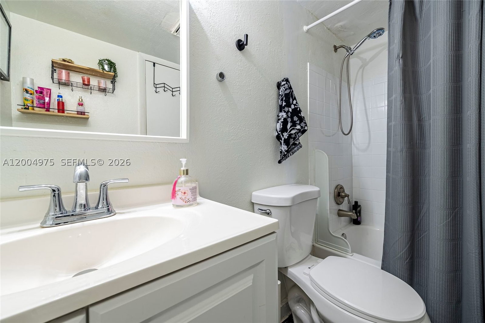 Real estate property located at 4524 54th St #501-W, Broward, Emerald Isles Condo, Dania Beach, FL