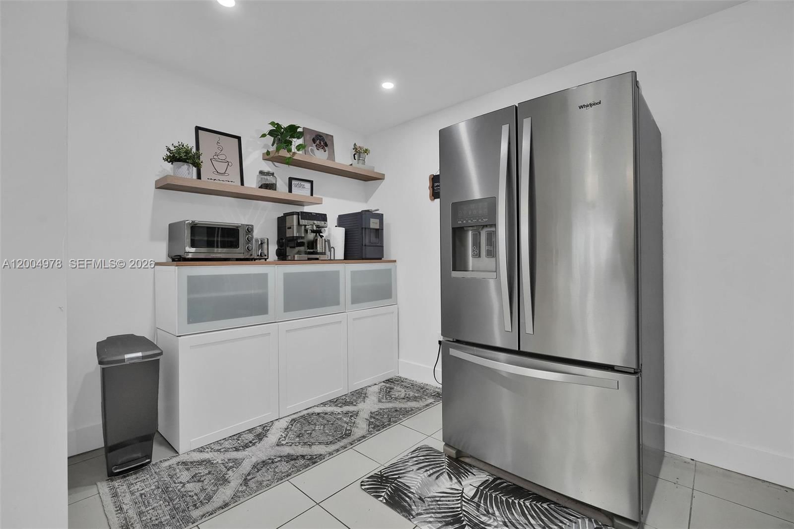 Real estate property located at 15540 152nd Ter, Miami-dade, Weitzer Shauna Meadows Se, Miami, FL