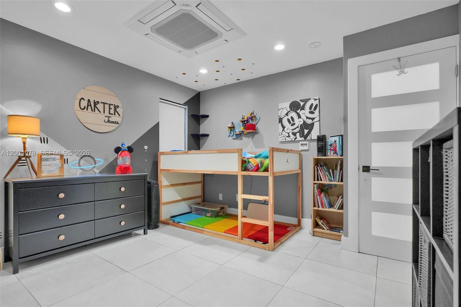 Real estate property located at 15540 152nd Ter, Miami-dade, Weitzer Shauna Meadows Se, Miami, FL