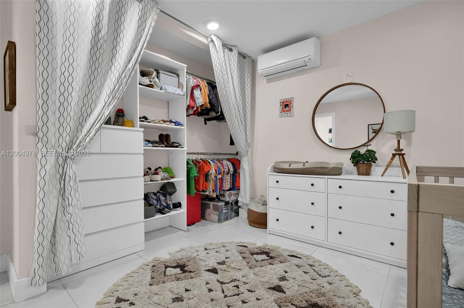 Real estate property located at 15540 152nd Ter, Miami-dade, Weitzer Shauna Meadows Se, Miami, FL