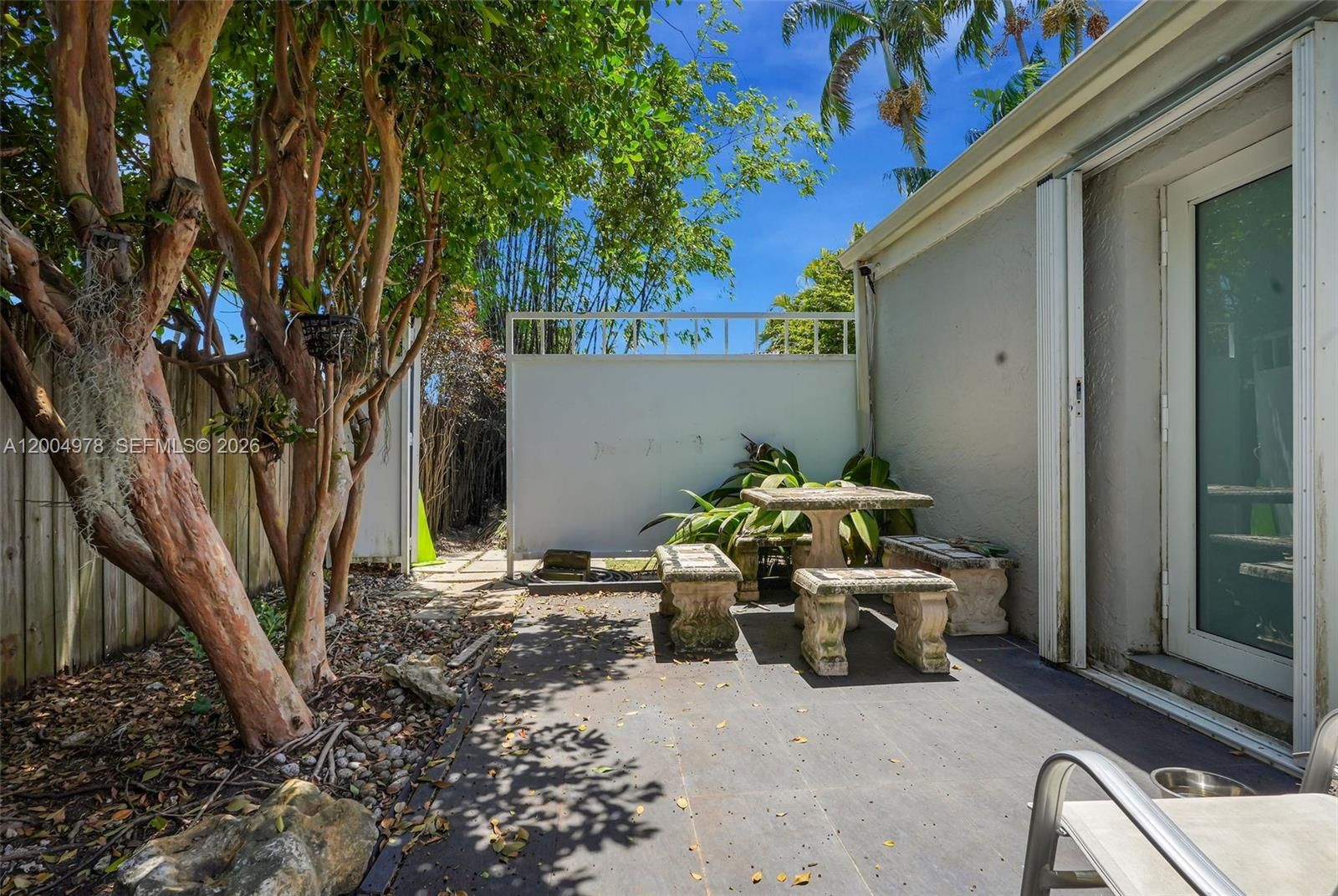 Real estate property located at 15540 152nd Ter, Miami-dade, Weitzer Shauna Meadows Se, Miami, FL