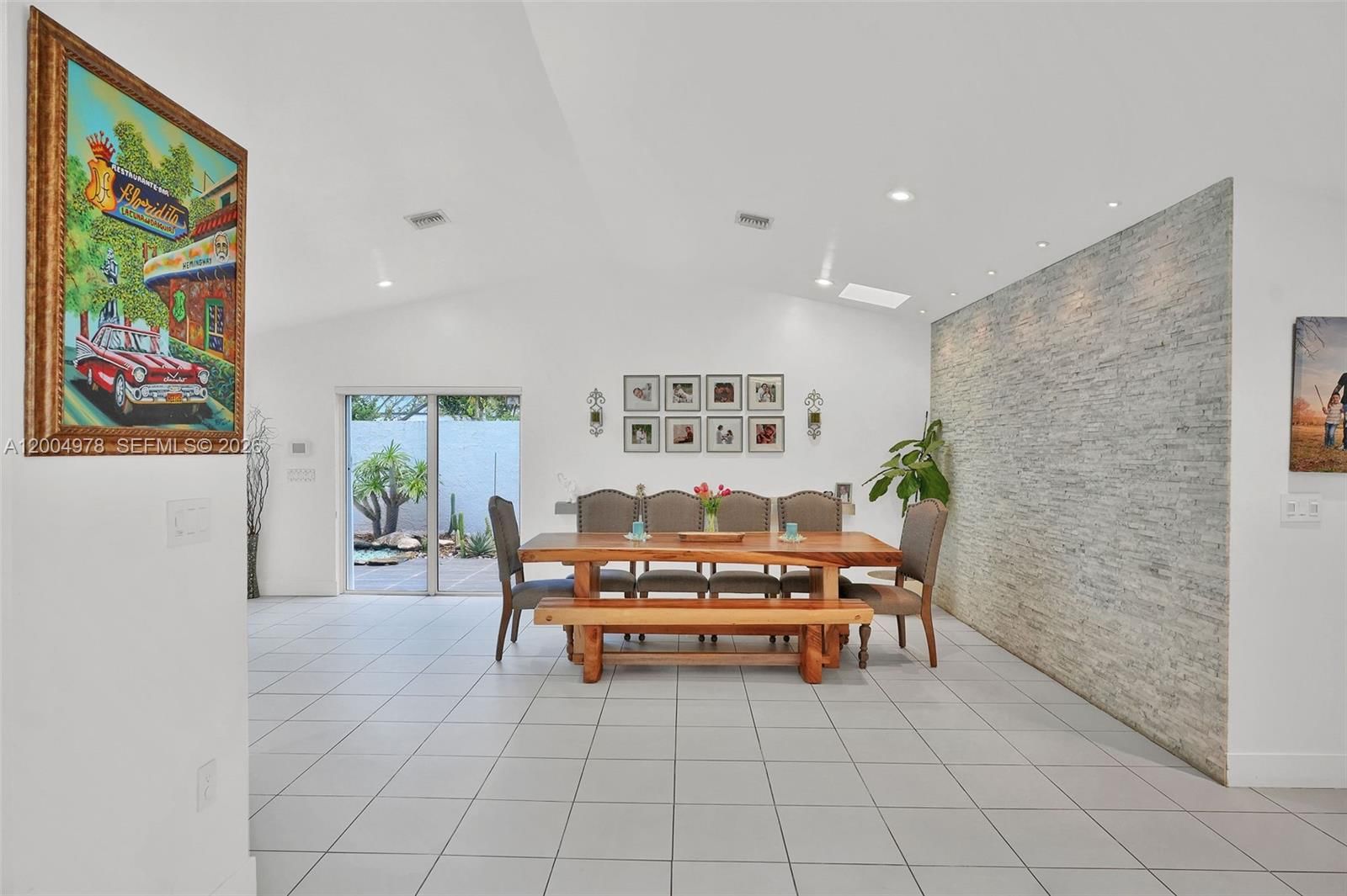 Real estate property located at 15540 152nd Ter, Miami-dade, Weitzer Shauna Meadows Se, Miami, FL