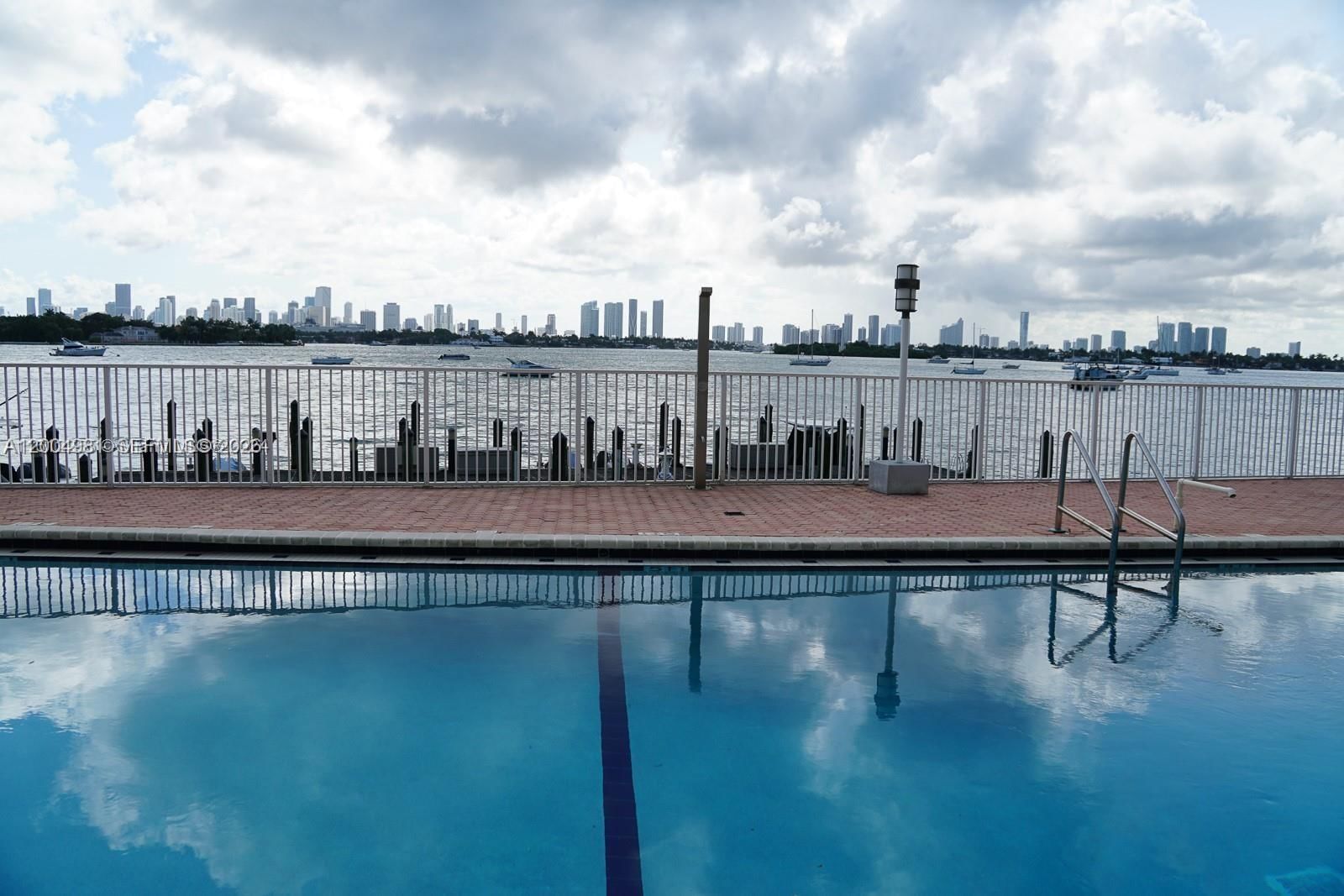 Real estate property located at 1228 West Ave #513, Miami-dade, Bayview Terr Condo, Miami Beach, FL