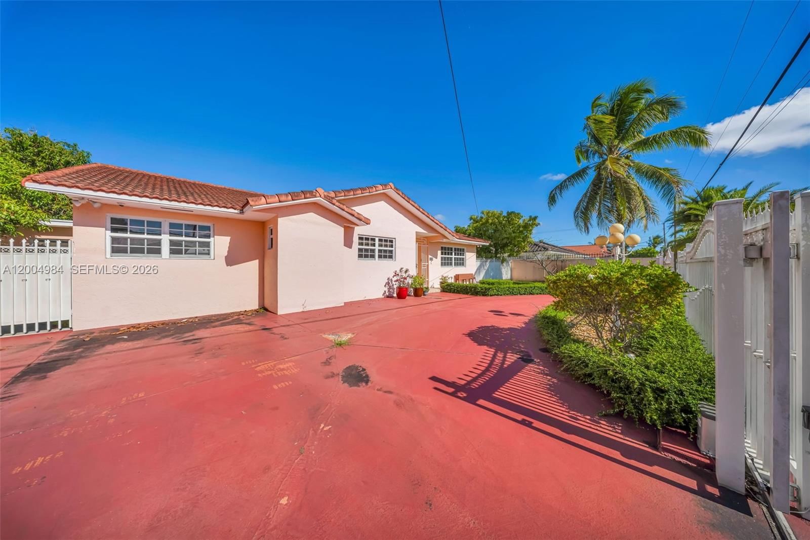 Real estate property located at 3105 113th Ave, Miami-dade, Cecilia Homes 1st Addn, Miami, FL