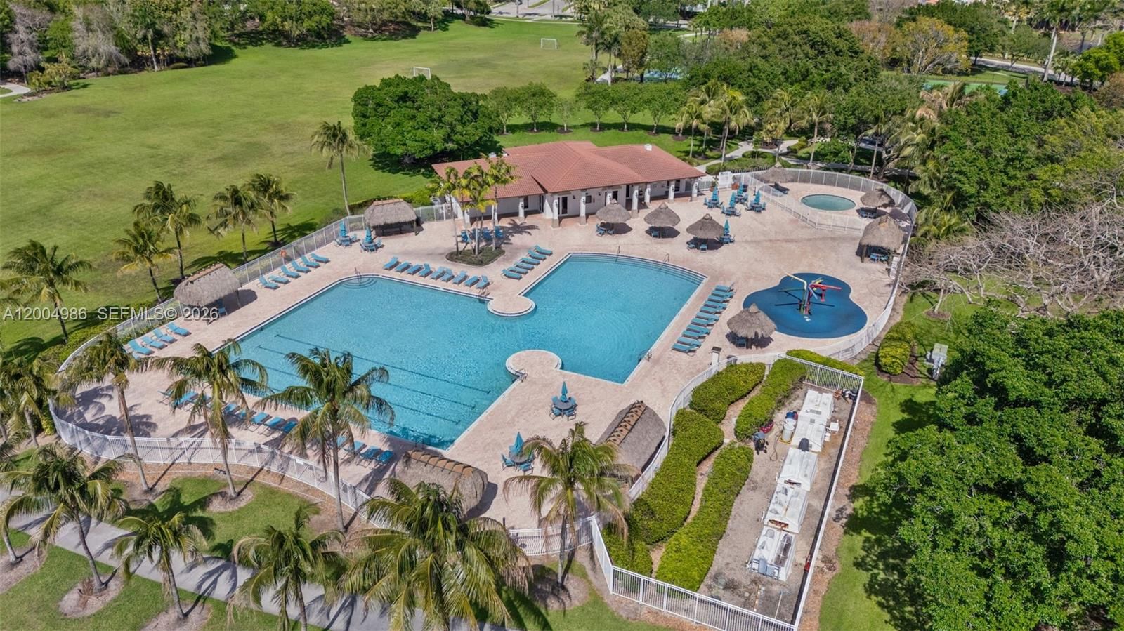 Real estate property located at 4108 Pine Ridge Ln, Broward, Sectors 9 And 10-parcel G, Weston, FL