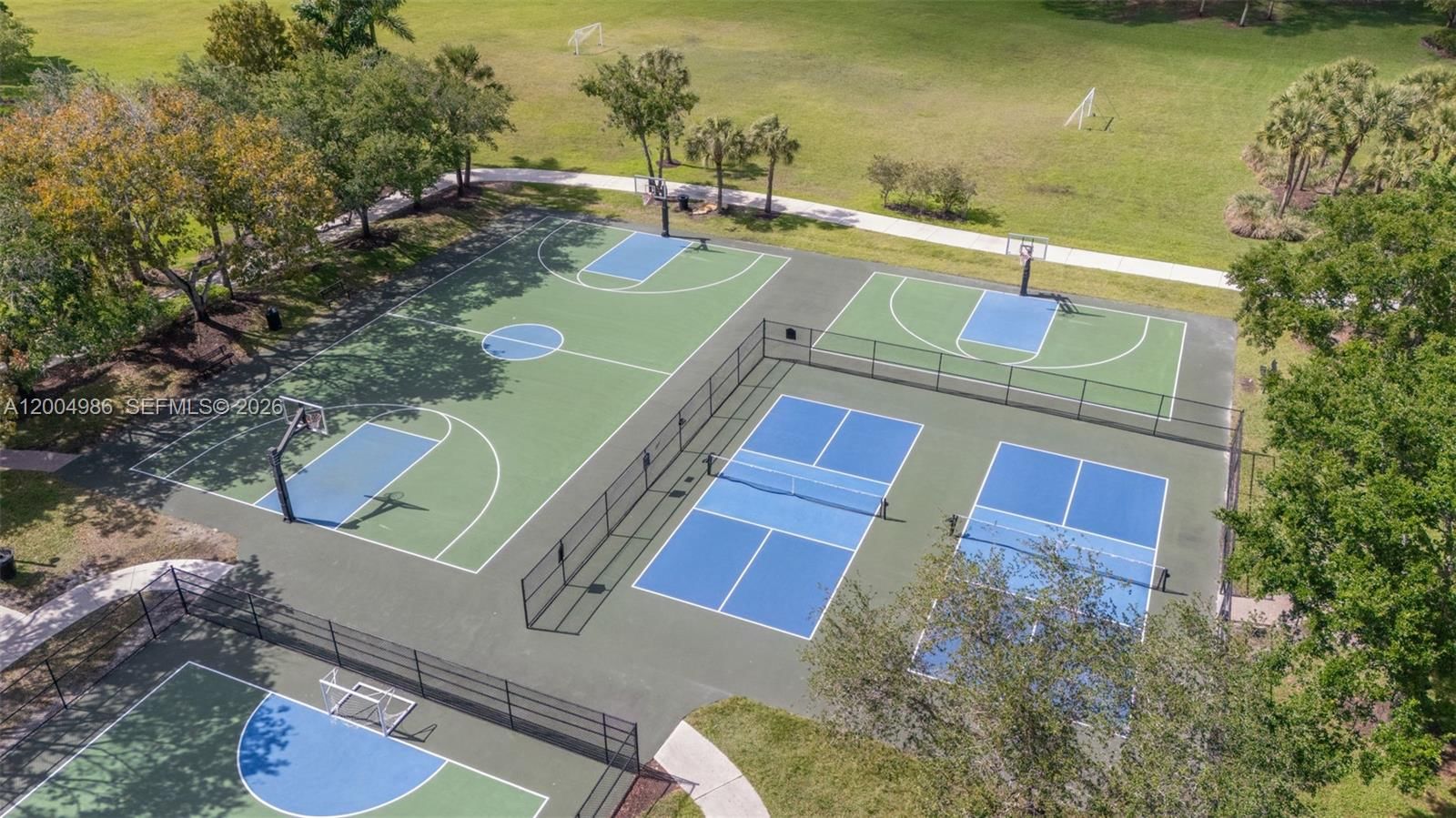 Real estate property located at 4108 Pine Ridge Ln, Broward, Sectors 9 And 10-parcel G, Weston, FL