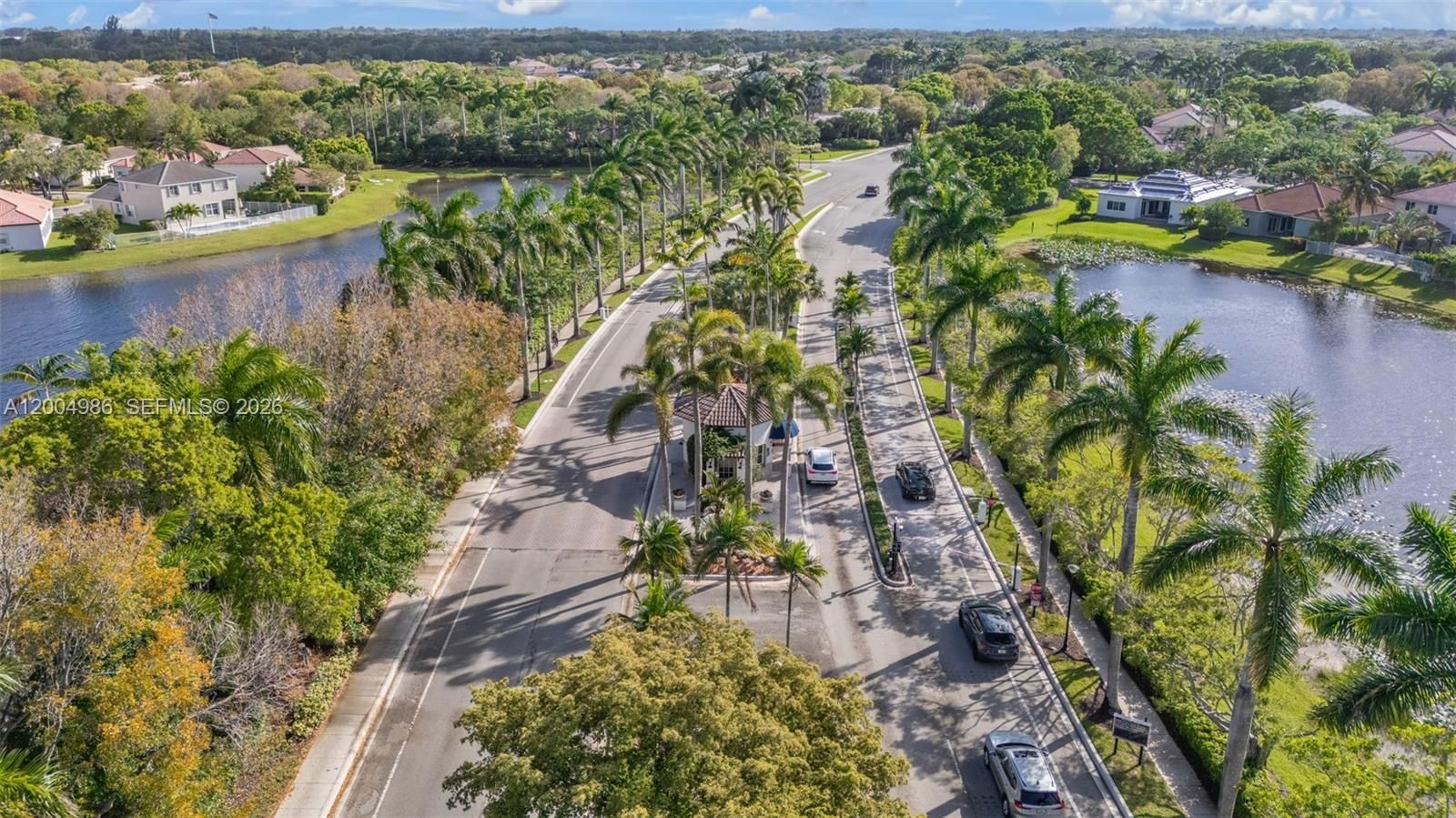 Real estate property located at 4108 Pine Ridge Ln, Broward, Sectors 9 And 10-parcel G, Weston, FL