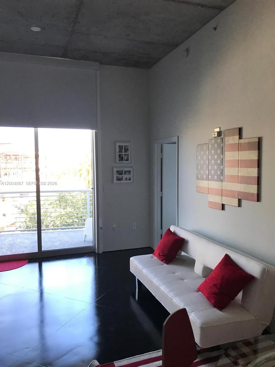 Real estate property located at 2001 Meridian Ave #426, Miami-dade, The Meridian Condo, Miami Beach, FL