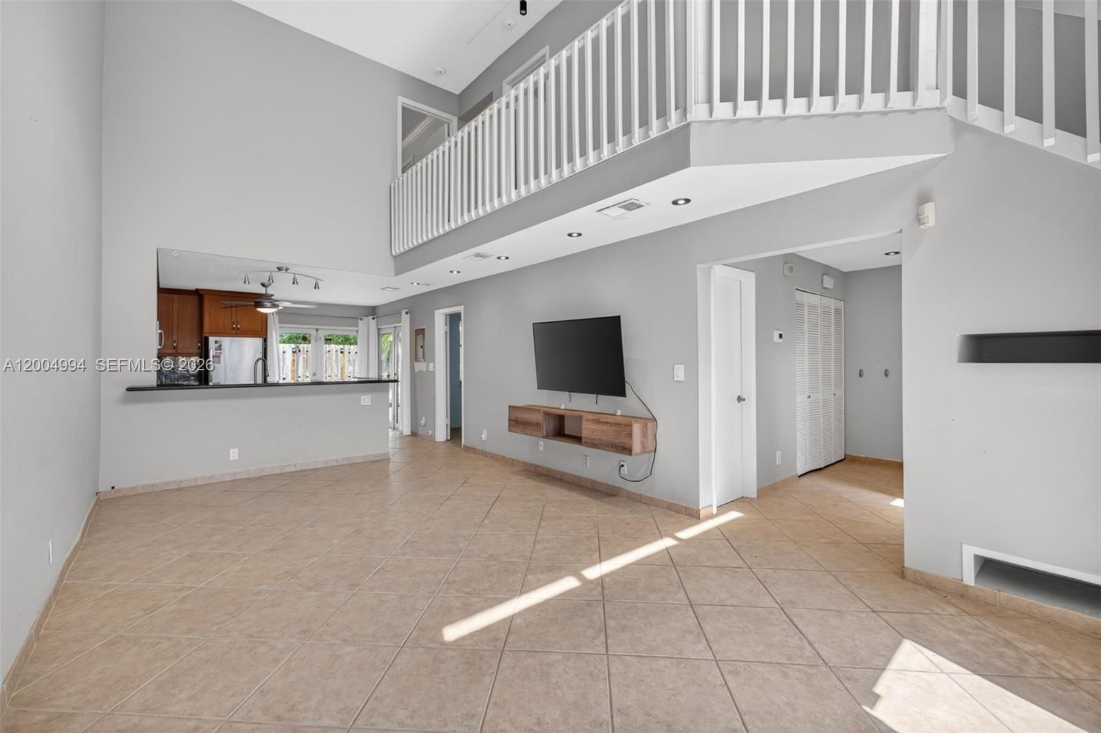 Real estate property located at 341 City View Dr, Broward, City View, Fort Lauderdale, FL