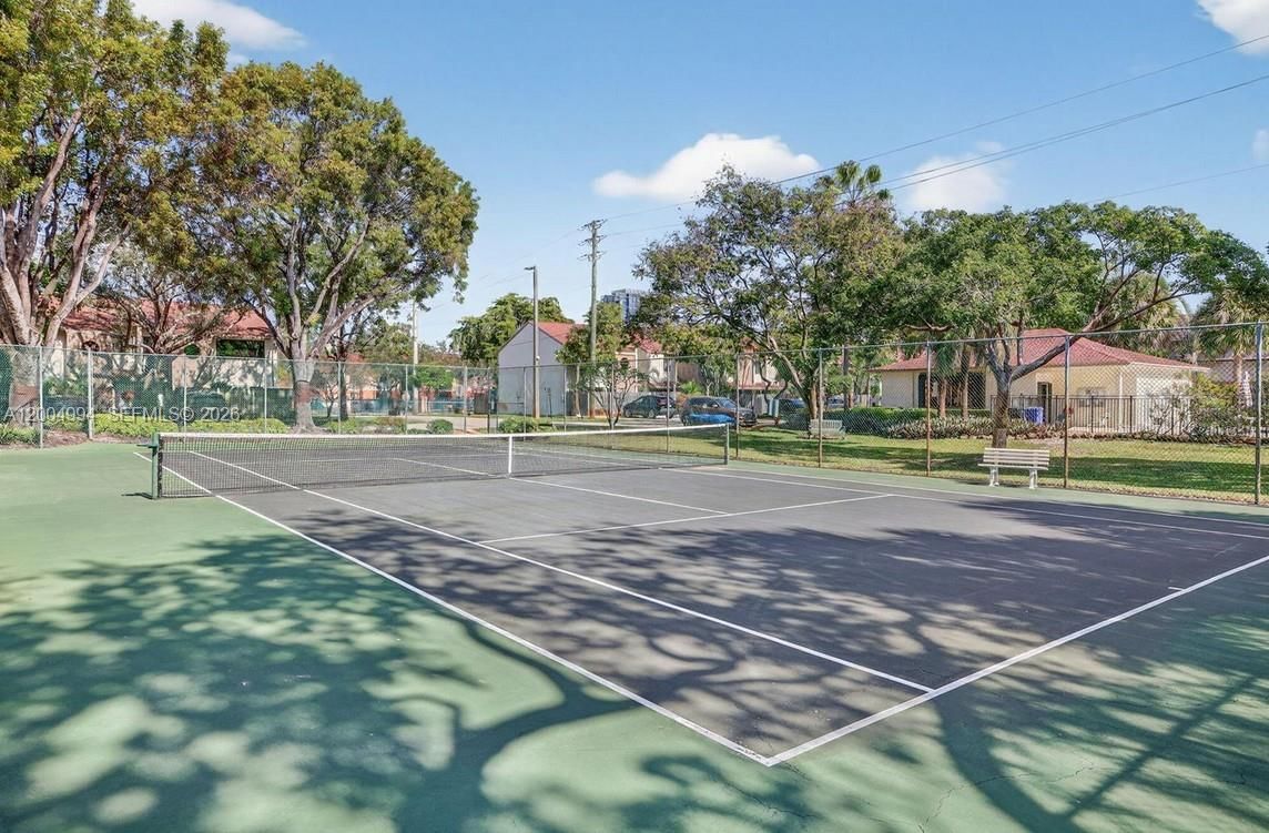 Real estate property located at 341 City View Dr, Broward, City View, Fort Lauderdale, FL