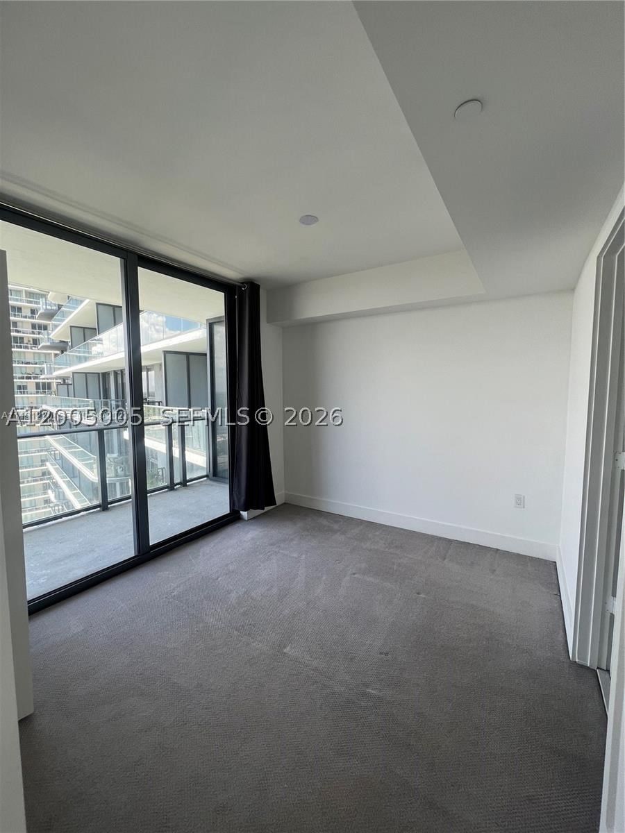 Real estate property located at 121 34 St #2215, Miami-dade, 3401 Midtown Condo, Miami, FL