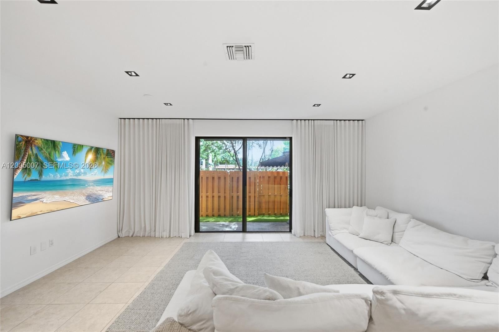 Real estate property located at 6320 Station Sq, Broward, Davie Junction, Davie, FL