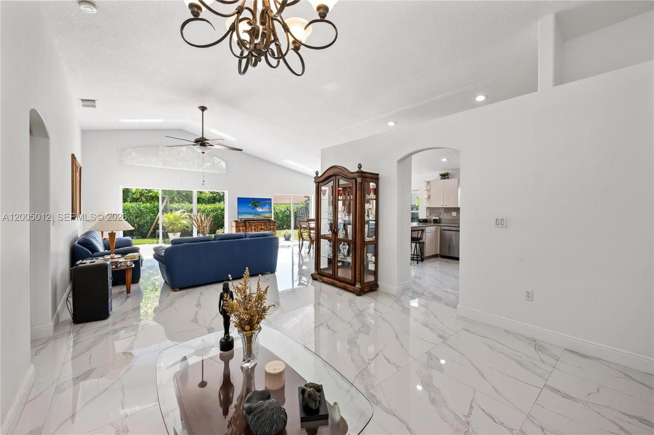 Real estate property located at 18510 23rd St, Broward, Big Sky Plat, Pembroke Pines, FL