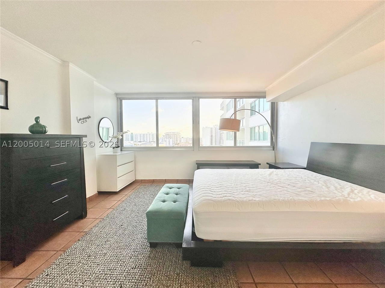 Real estate property located at 7135 COLLINS AVE #811, Miami-dade, Burleigh House Condo, Miami Beach, FL