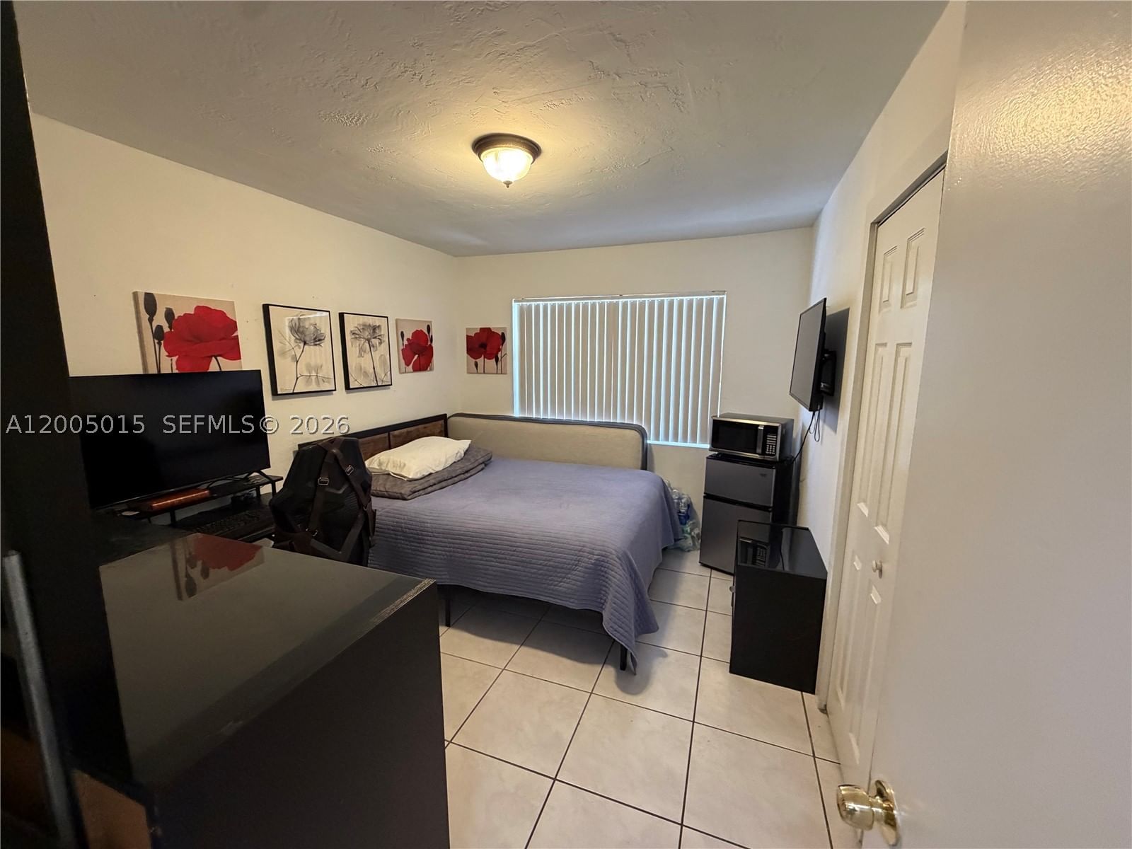 Real estate property located at 3361 28th St, Miami-dade, Silver Bluff Gardens, Miami, FL