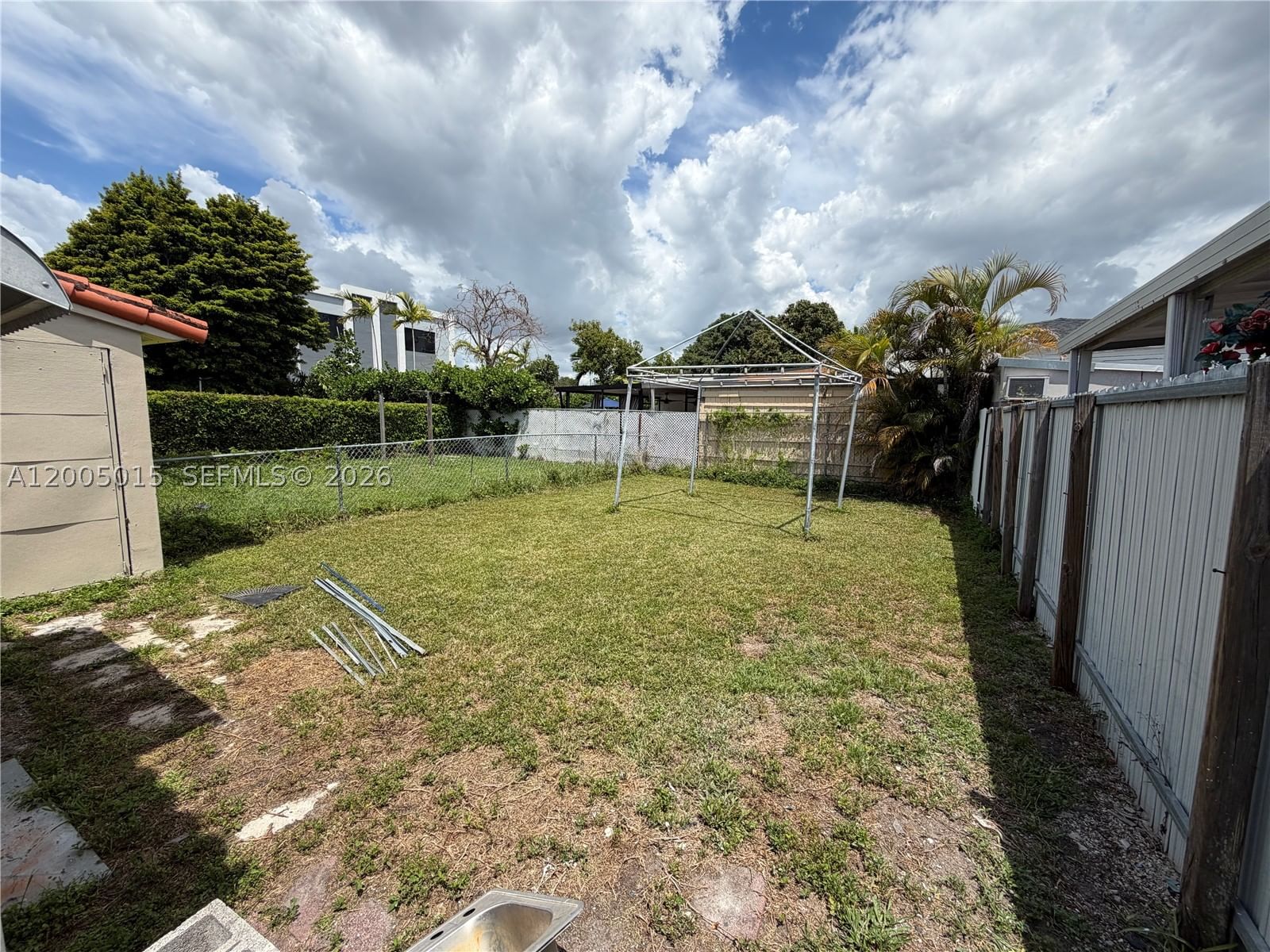 Real estate property located at 3361 28th St, Miami-dade, Silver Bluff Gardens, Miami, FL