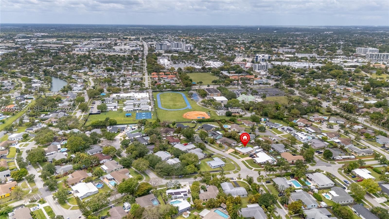 Real estate property located at 9411 185th Ter, Miami-dade, Bel Aire Sec 13, Cutler Bay, FL