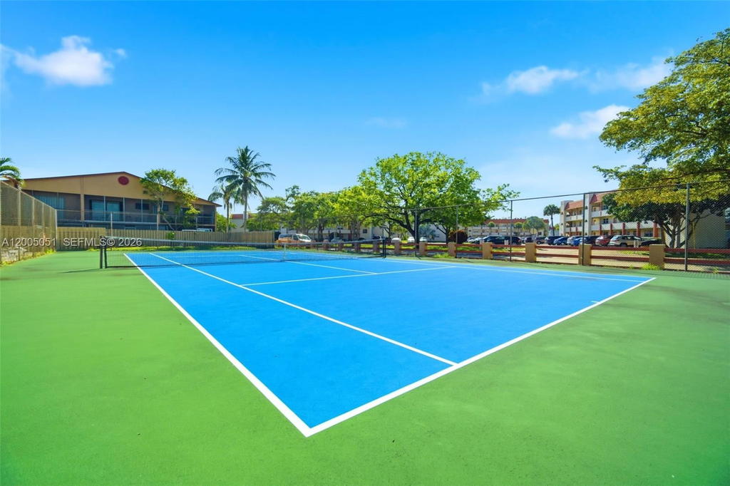 Real estate property located at 2750 80th Ave, Broward, Fairways Of Sunrise, Sunrise, FL