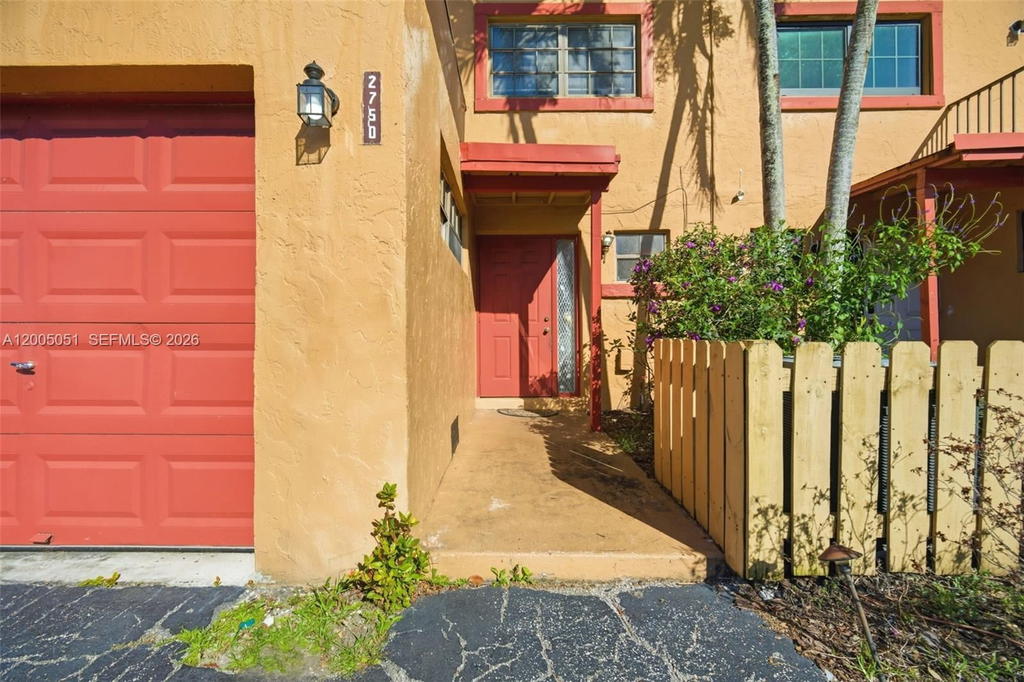 Real estate property located at 2750 80th Ave, Broward, Fairways Of Sunrise, Sunrise, FL