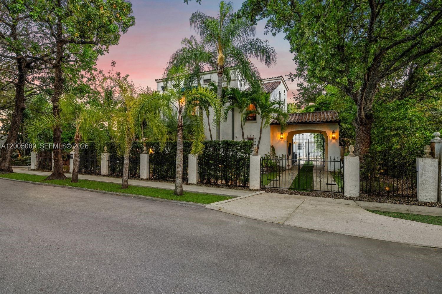 Real estate property located at 130 45th St, Miami-dade, Biltmore Sub, Miami, FL