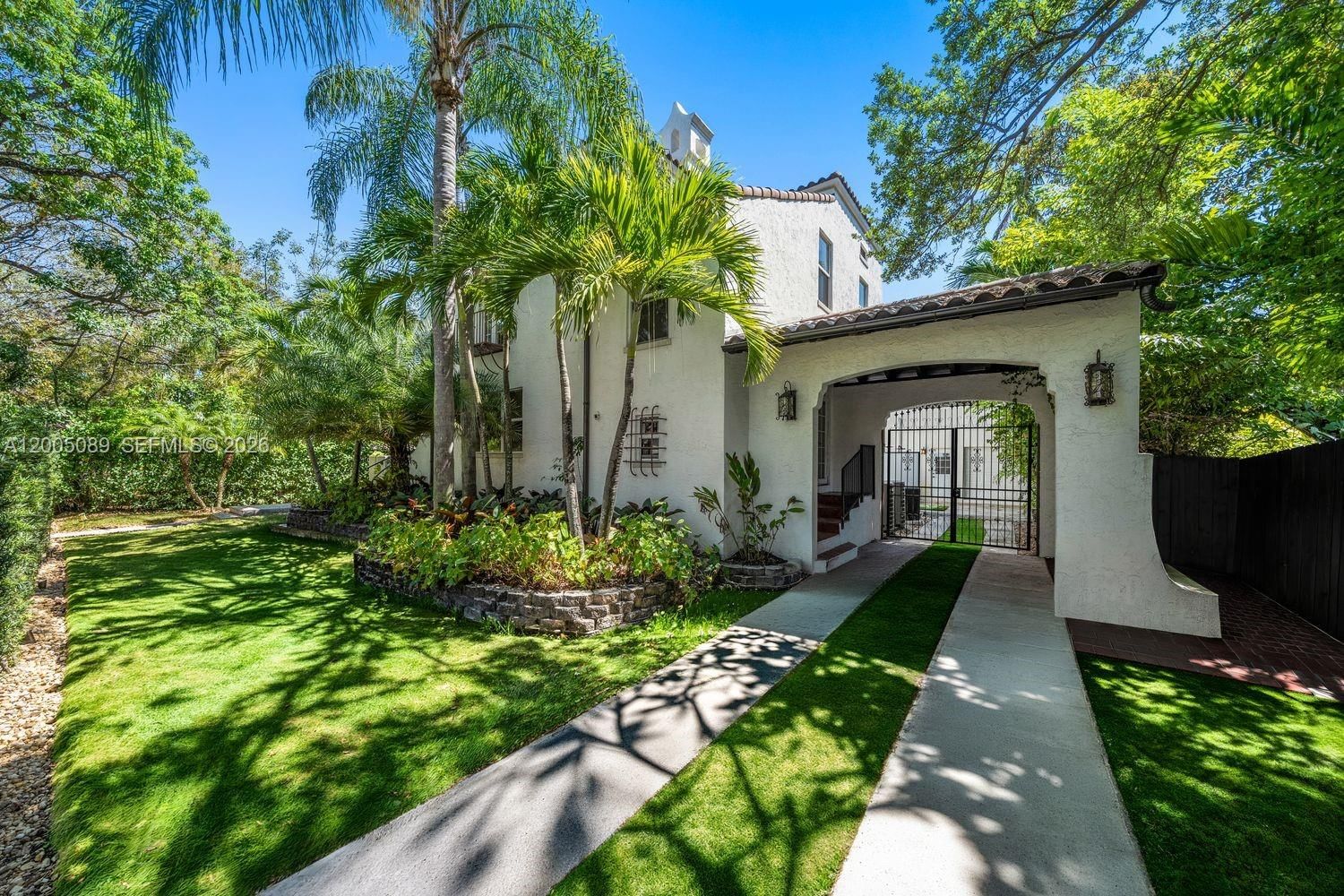 Real estate property located at 130 45th St, Miami-dade, Biltmore Sub, Miami, FL