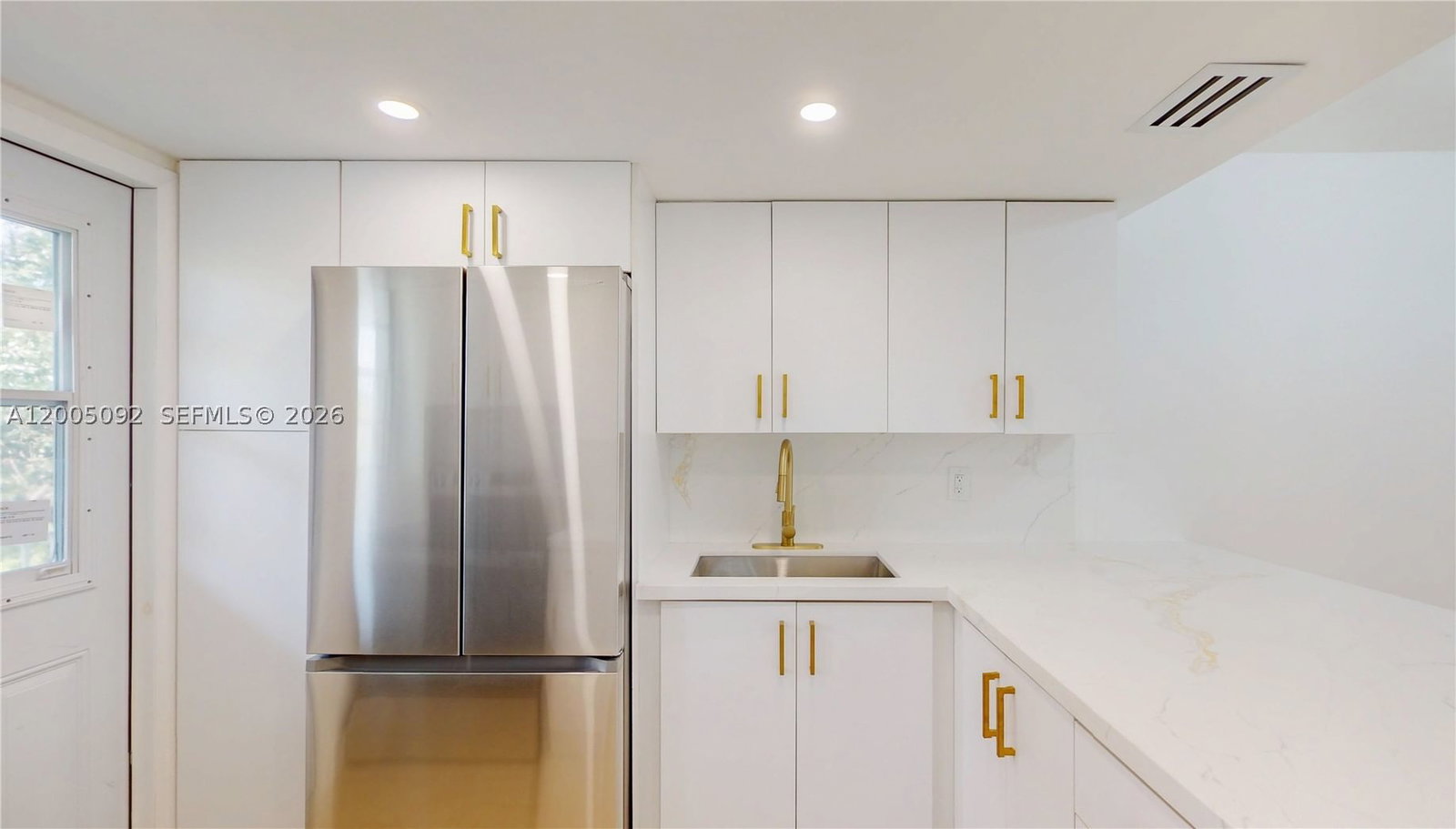 Real estate property located at 1333 Hallandale Beach Blvd #326, Broward, April Song Condo, Hallandale Beach, FL