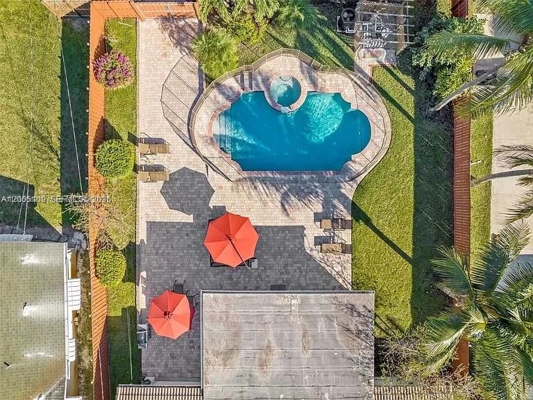 Real estate property located at 2219 35th Ave, Broward, Hollywood Hills, Hollywood, FL