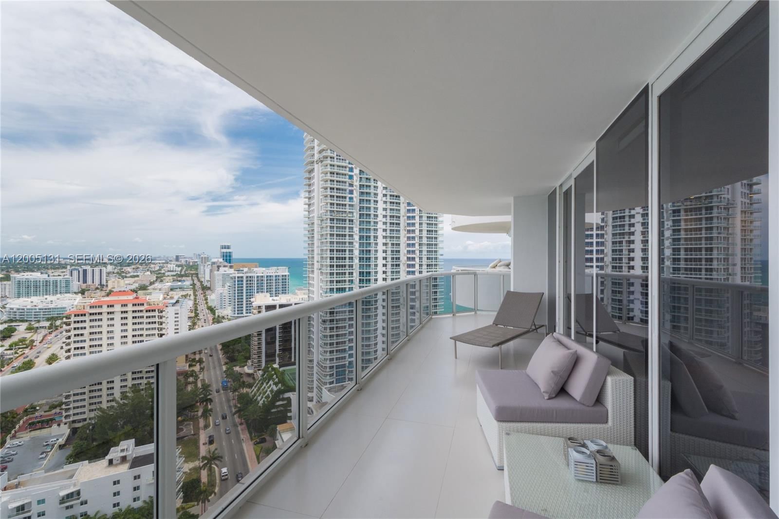 Real estate property located at 6301 Collins Ave #3006, Miami-dade, La Gorce Palace Condo, Miami Beach, FL