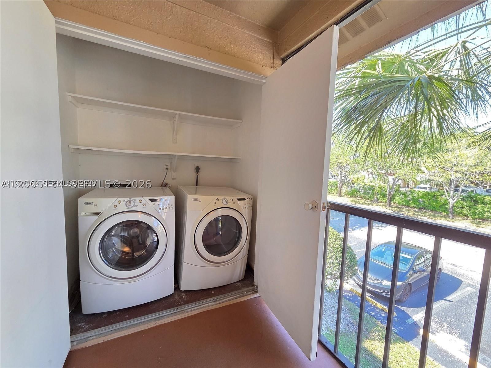 Real estate property located at 15650 105th Ln #502, Miami-dade, Vista Lago At The Hammock, Miami, FL