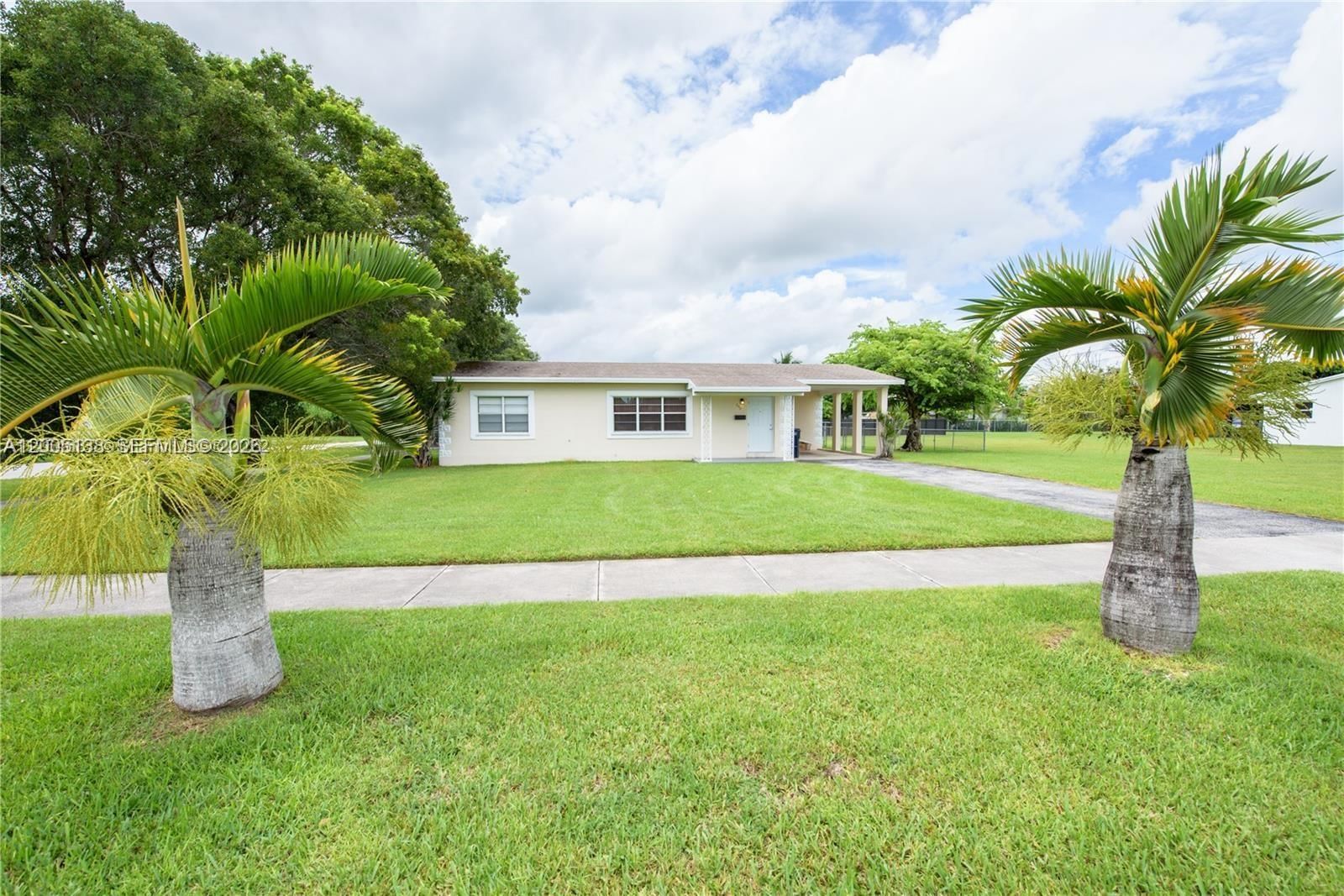 Real estate property located at 640 5th Ave, Miami-dade, Town Of Florida City, Florida City, FL