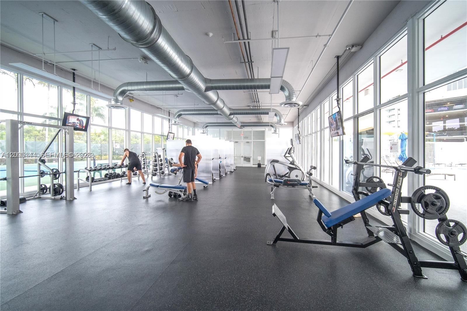 Real estate property located at 15051 Royal Oaks Ln #503, Miami-dade, The Oaks I Condo, North Miami, FL